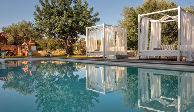 Villa Sobre - Spacious And Comfortable in Kounoupidiana