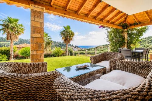 Villa Thaleora in Nea Skioni