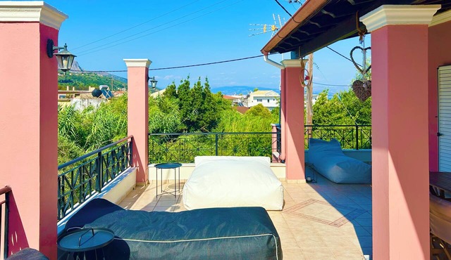 Villa Valia Seaside (Superior Beach Level Villa)