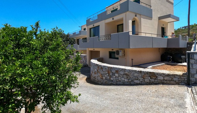Villa Yvonne