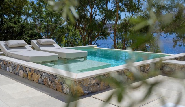 Vista Portolago Villas & Suites