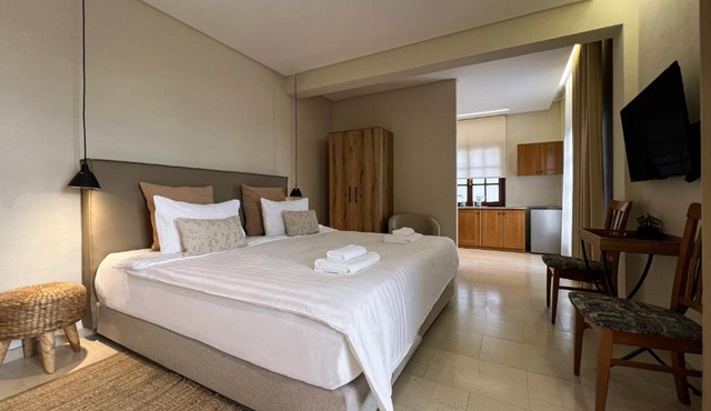 Viva Properties in Ouranoupoli