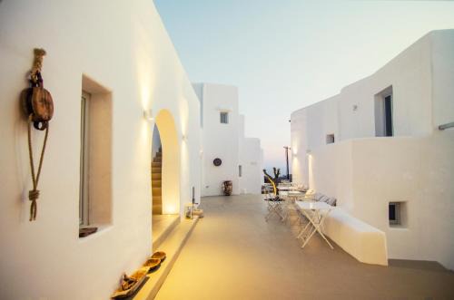 White Loft in Ios Chora