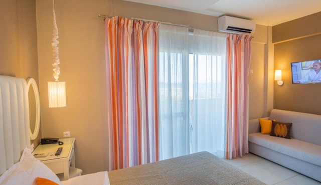 WhiteSands Beach Resort
