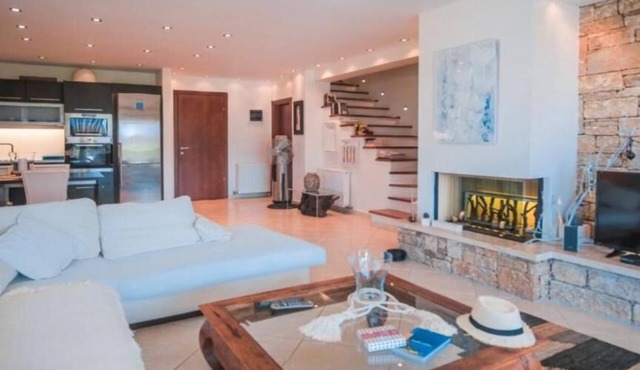 Zennova 17 Lydia Luxury Pool Villa in Kassandra