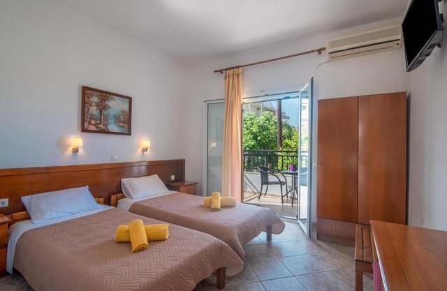 Aleka Apartment 1