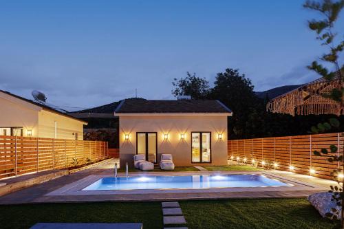 Carob Villa Hideaway 