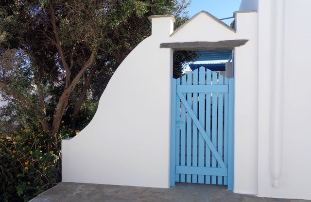 Cycladic Home in Agios Sostis in Laouti