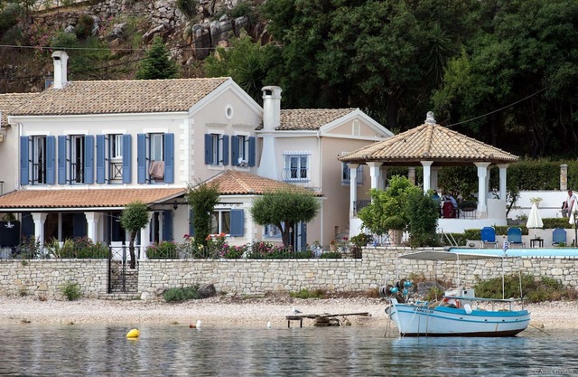Imerolia beach villa in Kassiopi Corfu