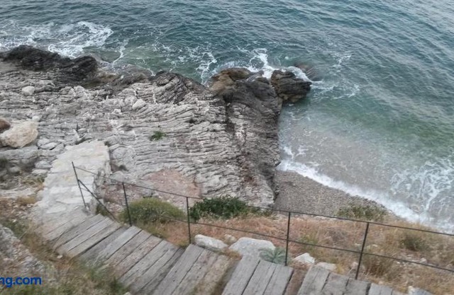 Kiveri Cave Apartment U5 in Xiropigado