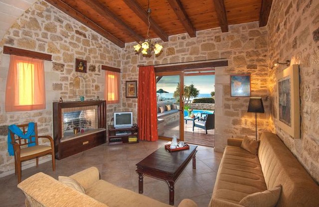 Stavromenos Villas in Skaleta