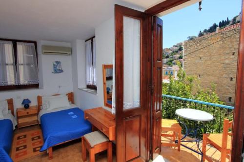 Symi 