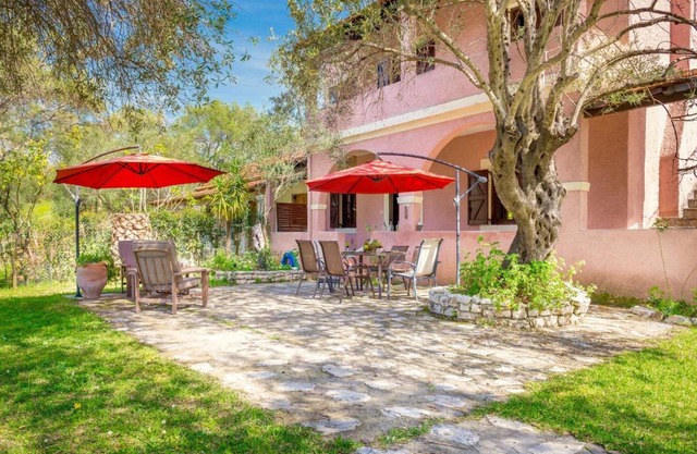 Villa Astrakeri Secret Garden