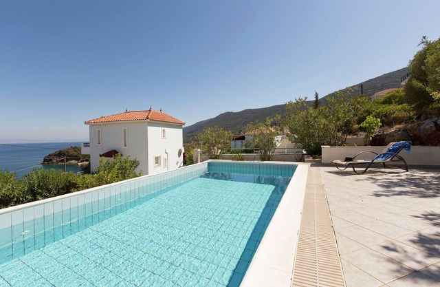 Villa Agia Paraskevi Samos Swimming 