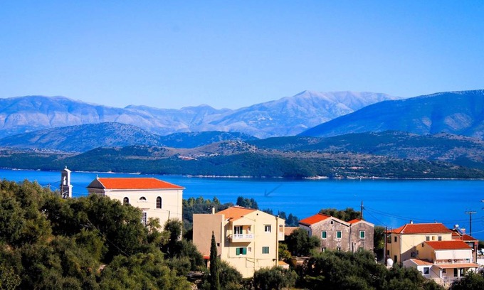 Gimari House | 134 m² House ∙ 2 bedrooms ∙ 4 guests