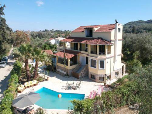 Kavos Villa | 150 m² Villa ∙ 6 bedrooms ∙ 12 guests