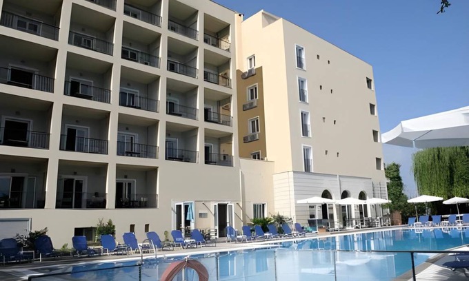 Kanoni Hotel | 17 m² Hotel ∙ 6 guests