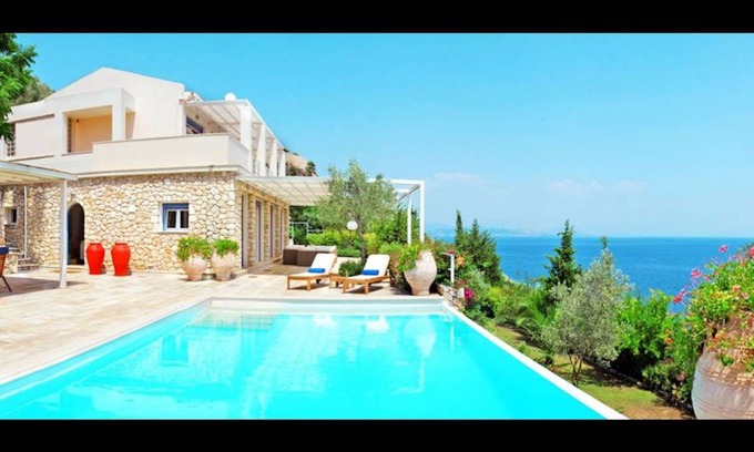 Pirgi Villa | 250 m² Villa ∙ 5 bedrooms ∙ 10 guests
