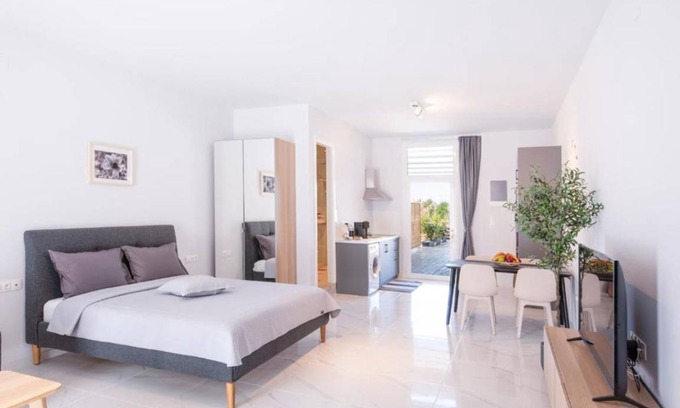 Sfakera Apartment | 36 m² Apartment ∙ 1 bedroom ∙ 2 guests