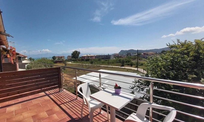 Sidari Apartment | 5 minutes from the main beach and Sidari main street