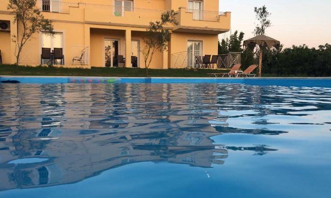 Agios Stefanos Avliotes Apartment | 68 m² Serviced apartment ∙ 2 bedrooms ∙ 6 guests
