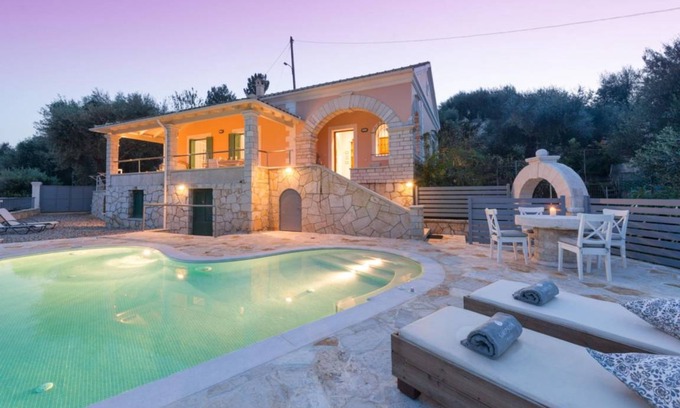 Agios Stefanos Villa | 80 m² Villa ∙ 2 bedrooms ∙ 4 guests