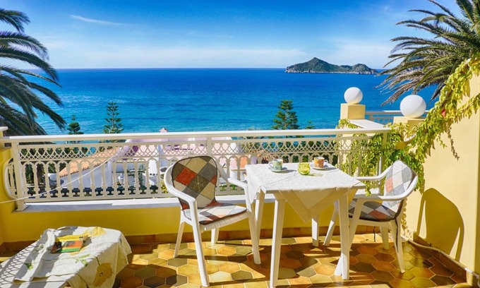 Agios Georgios Pagon Apartment | Apartment with beautiful sea views over the bay of Agios Georgios Pagi in the north of Corf