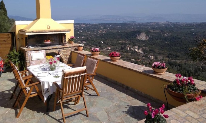 Pelekas House | BRAND NEW kontis apartments, beautiful apartment in Corfu