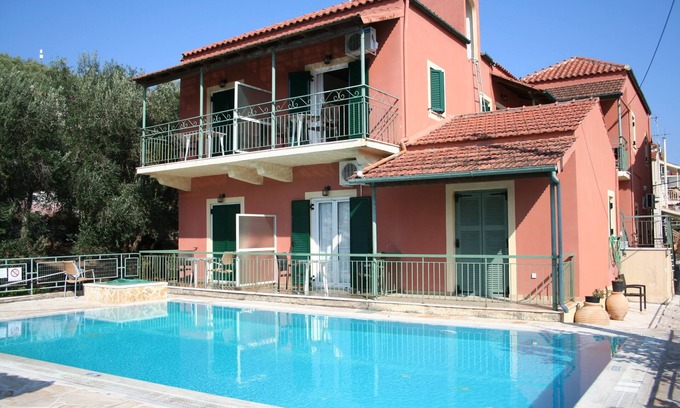 Kassiopi Apartment | Marika Studios