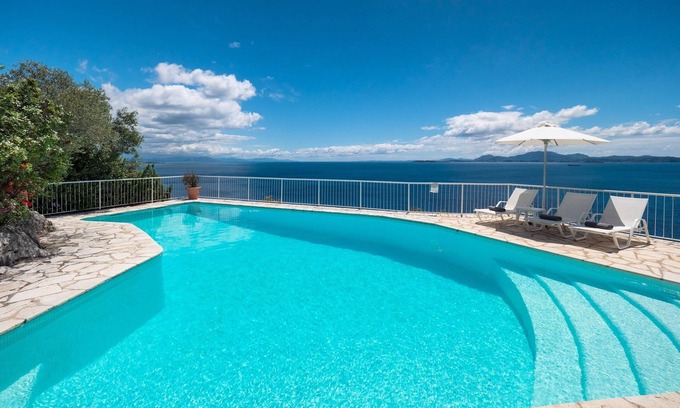 Nisaki Villa | The Saints - St Mathias