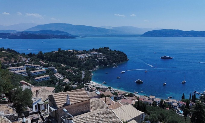 Vlachatika Villa | Three bedroom villa with Stunning Views, and Idyllic Sunrises