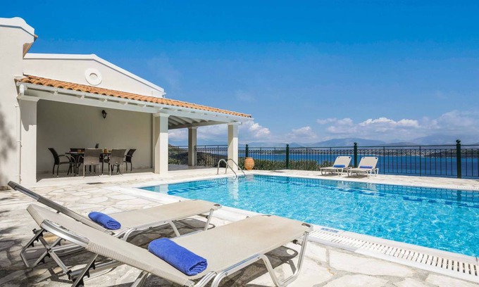 Agios Stefanos Villa | Villa ∙ 4 bedrooms ∙ 8 guests