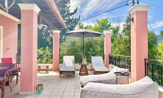 Ipsos Villa | Villa Valia Seaside (Coastline-Beach access-Nature-Ipsos bay Corfu)
