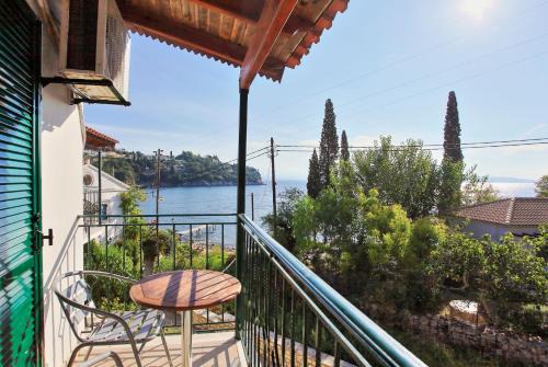 Agni Apartment | Zoulis Eleni
