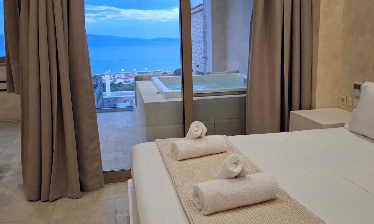 Gythio House | Mani Luxury Suites