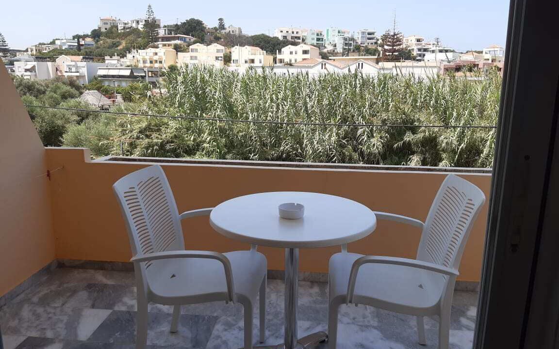 Makrys Tichos Hotel | Hotel Kyriaki