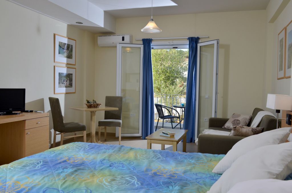 Foinikounta House | Hotel Estia
