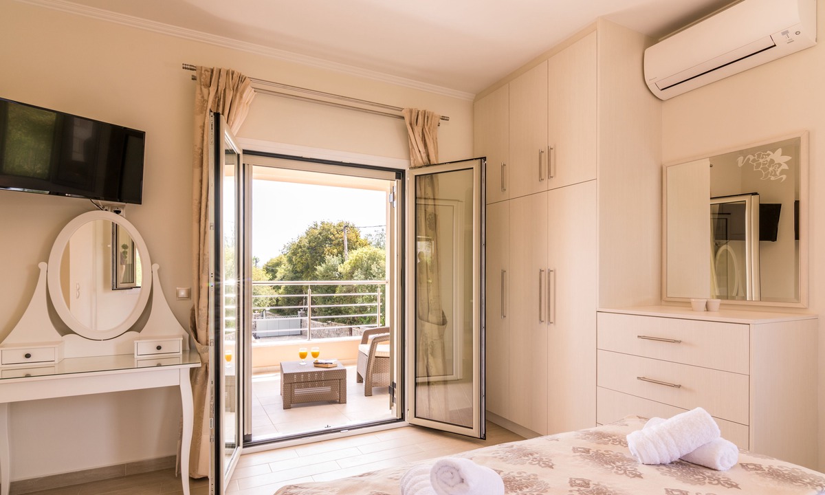 Gouvia Villa | Villa Johnnie
