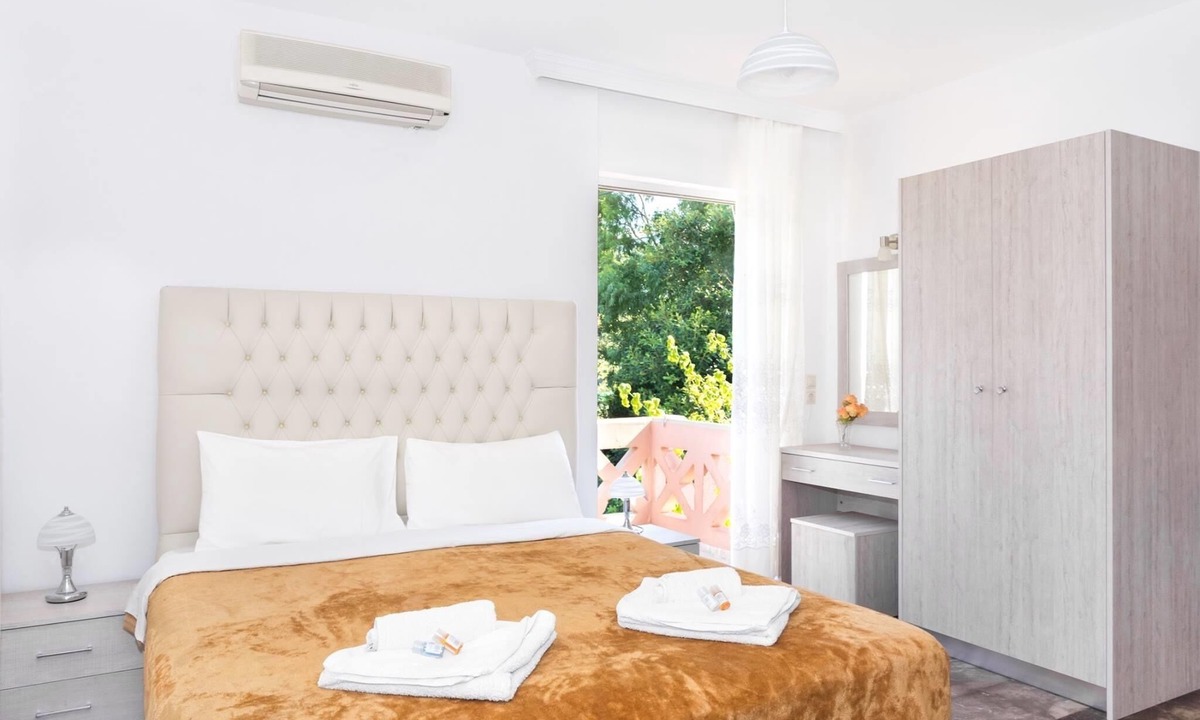 Georgioupolis Hotel | Labyrinth Hotel
