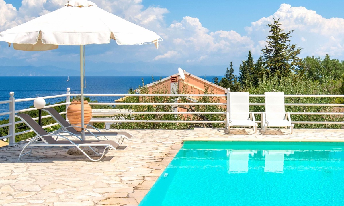 Katsimatika Villa | Villa Dionisis in Paxi