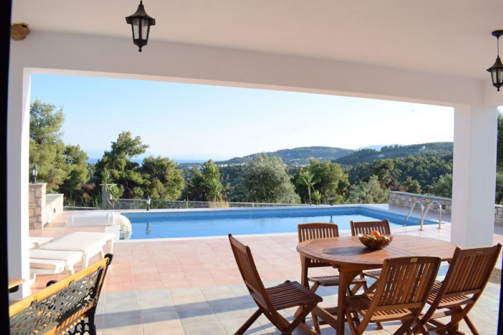 Alonissos Villa | Anemologio Seafront Villa Zerifos, PrivatePool Gem
