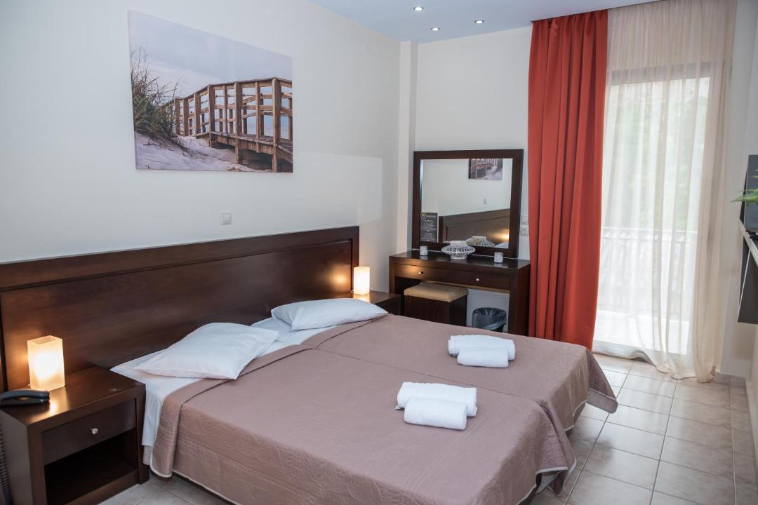 Tolo Hotel | Malenia Stay Inn