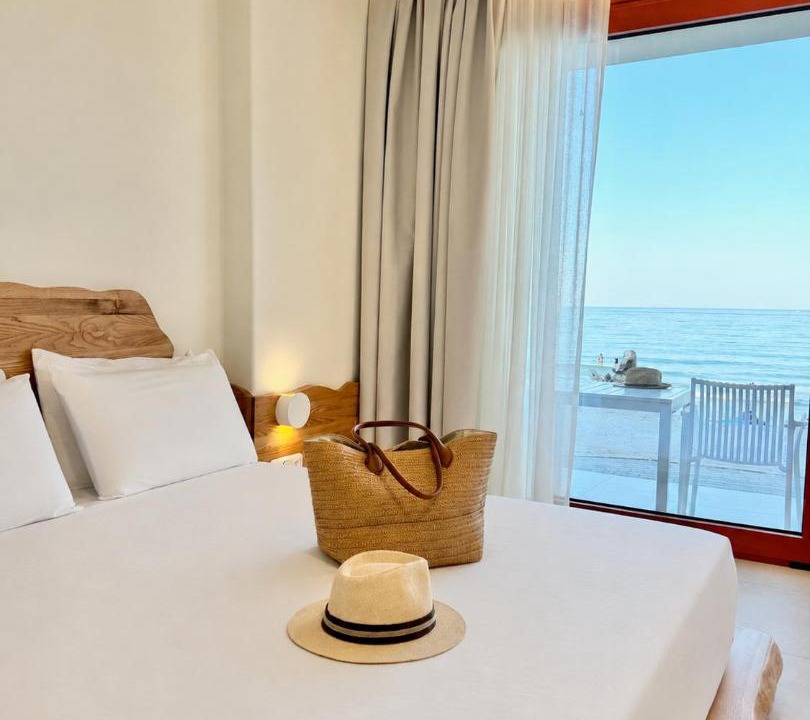 Chrisi Akti Hotel | Xanthos Beachfront Suites