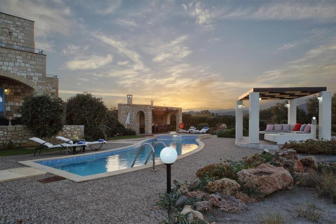 Rapaniana Villa | Beachfront villa Aqua Marine with private pool,ping-pong & BBQ