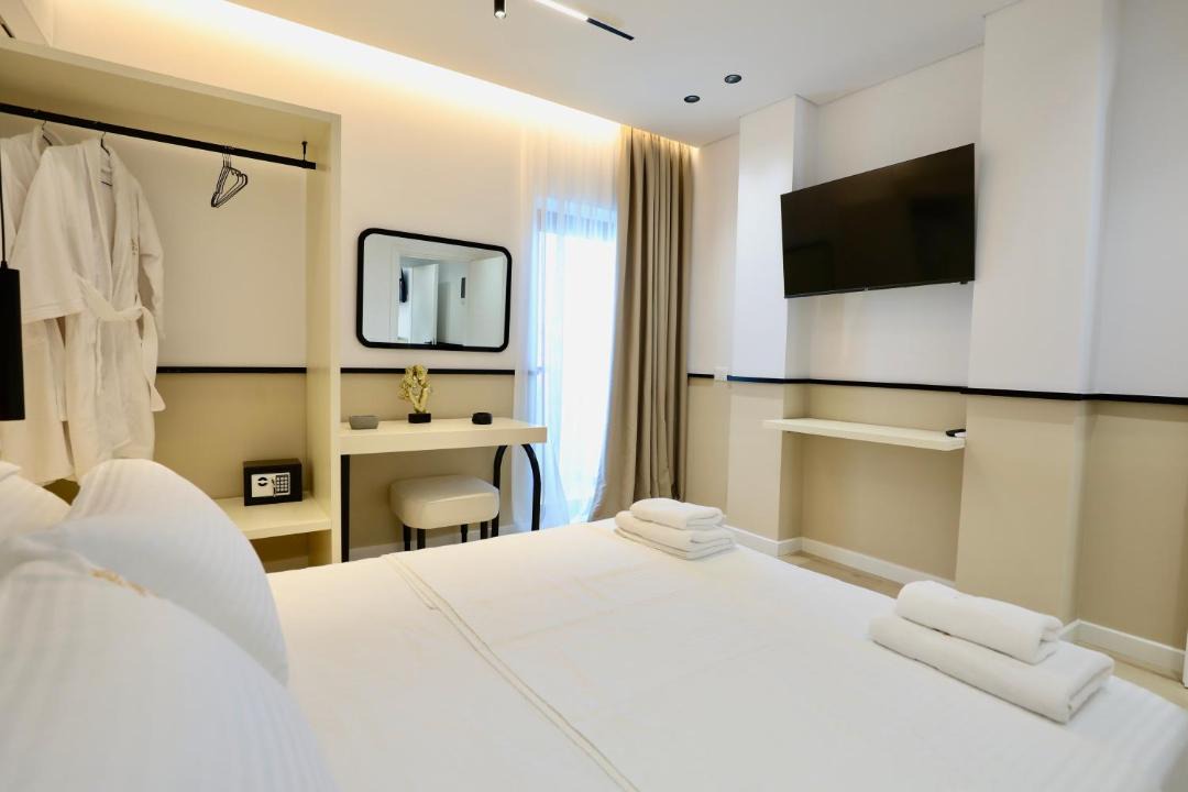 Kodrra House | Luxury Villa Bushi