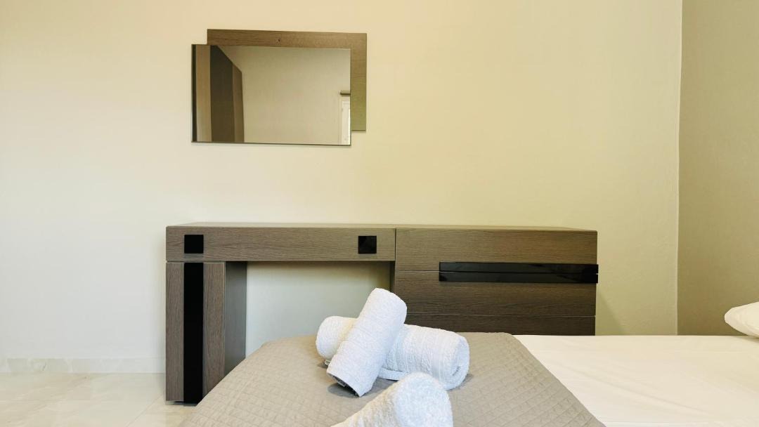 Paralia Ofryniou Apartment | Villa Serenity, Delta Hopsitality