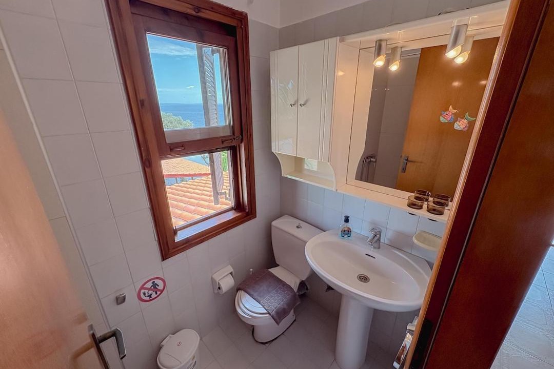 Gerakini House | Sea Breeze House 50m from Beach - 2Floors- 6guests