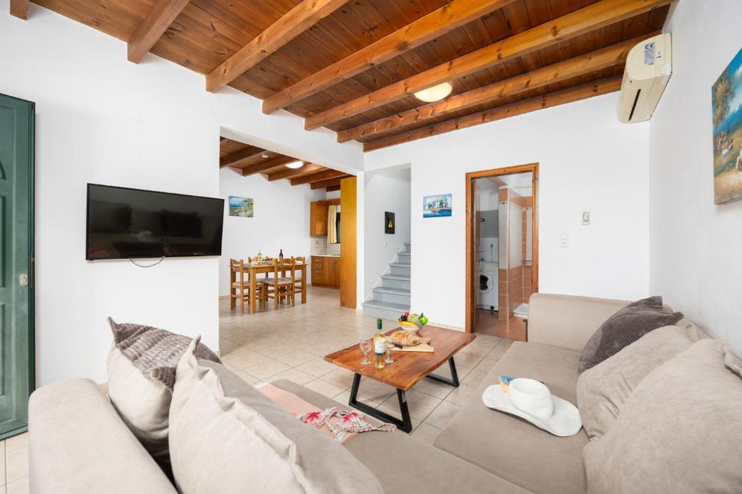 Fragkokastello Villa | Spiros Beach Villa
