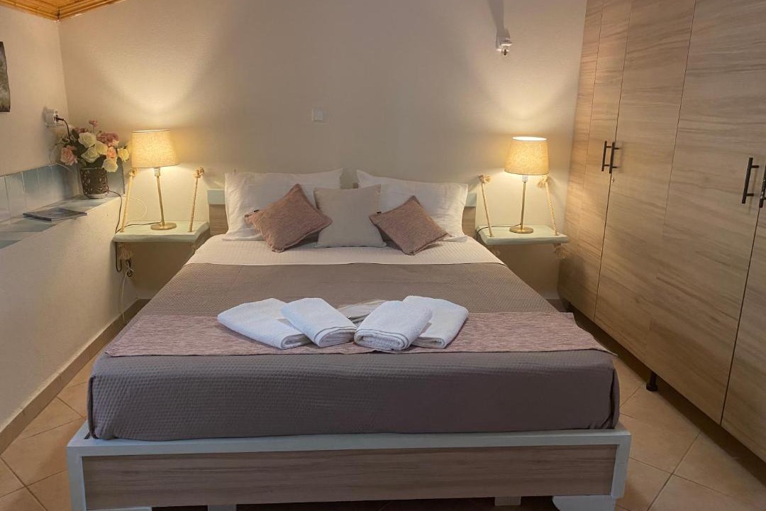 Skala Marion House | SUNNY STUDIO