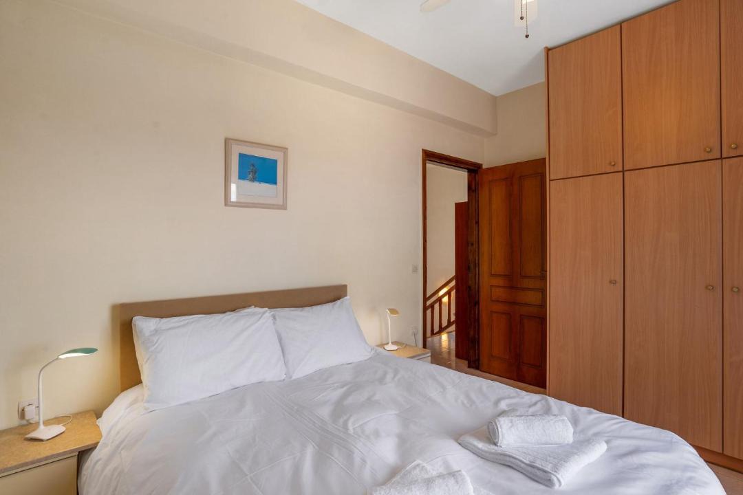 Kokkinon Khorion House | Kunterbunt Cozy House In Kokkino Chorio - BY APOKORONAS VILLAS